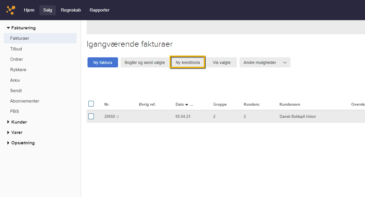 Viser knappen "Ny kreditnota" i fakturaoversigten under Salg – bruges til at oprette en ny kreditnota.