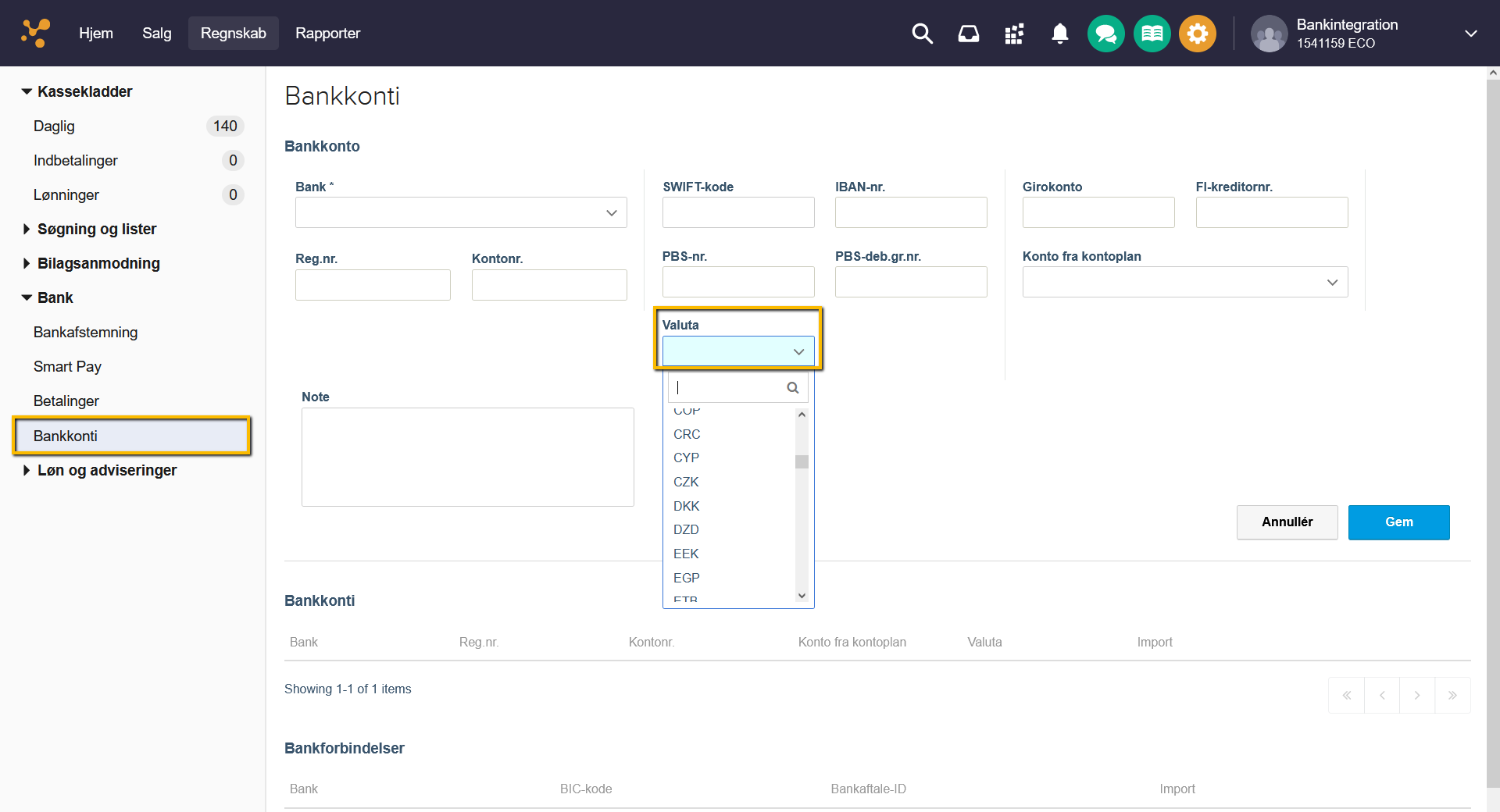 Viser dropdown-menuen 'Valuta' i Bankkonti – bruges til at oprette en bankkonto i en specifik valuta.