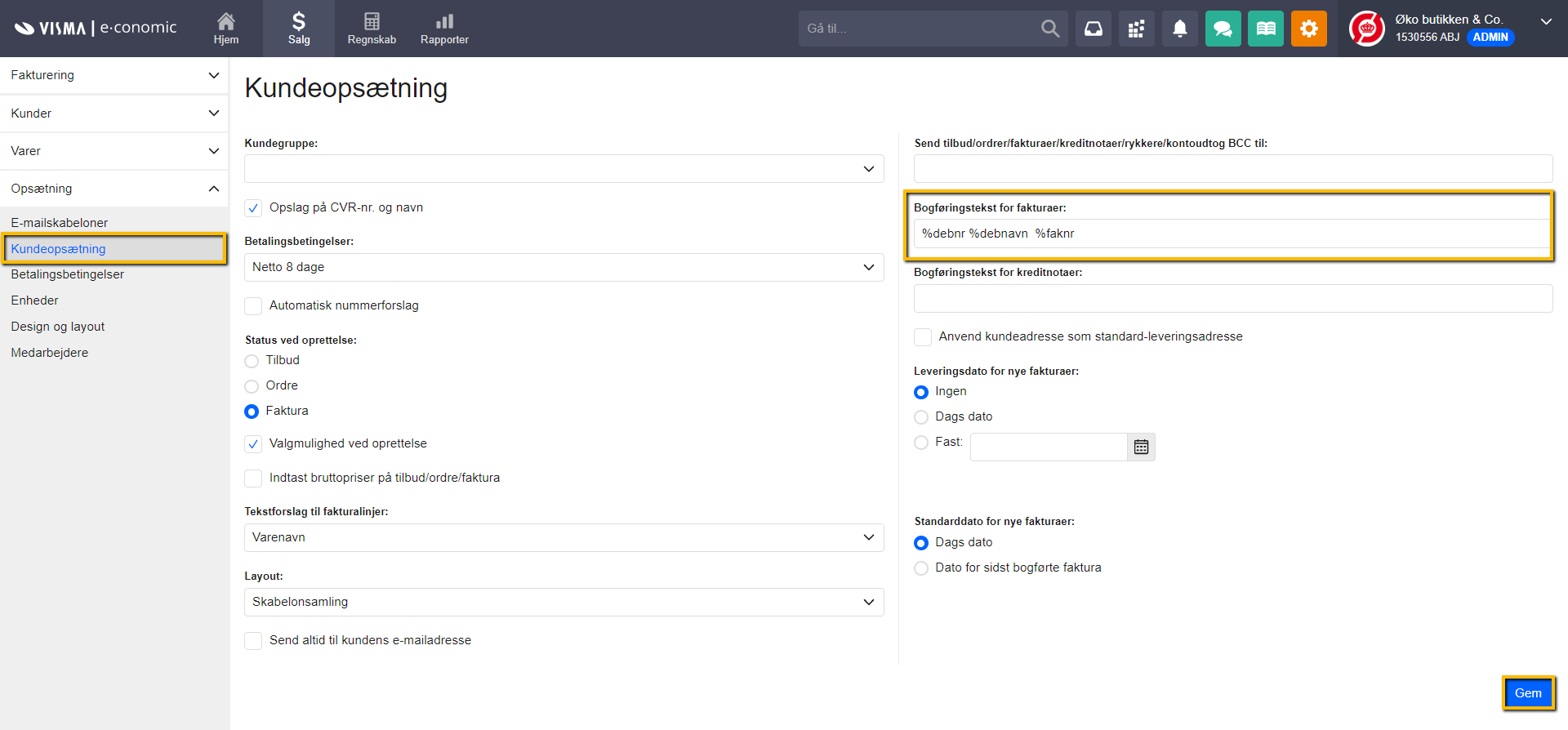 Viser feltet 'Bogføringstekst for fakturaer' i Kundeopsætning – bruges til at oprette en automatisk bogføringstekst til fakturaer.