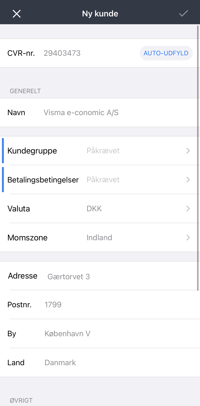 Viser oprettelse af en ny kunde i mobilappen – bruges til at autoudfylde kundeoplysninger via CVR-nummer.
