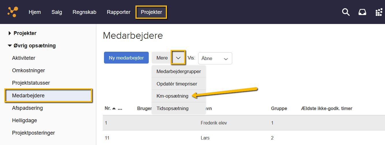 Viser menupunktet 'Km-opsætning' i medarbejderopsætningen i Projektmodulet – bruges til at åbne indstillingerne for kørsel.