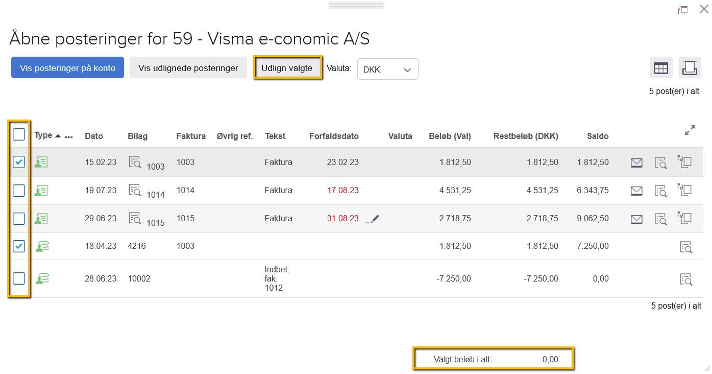 Viser valg af posteringer i vinduet 'Åbne posteringer' – bruges til at udligne poster manuelt, når deres samlede saldo er nul.