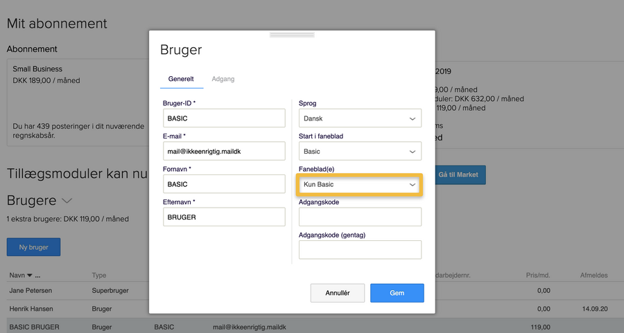 Viser dropdown-menuen 'Faneblad(e)' i vinduet 'Bruger' – bruges til at tildele en bruger begrænset adgang til kun Basic-fanebladet.