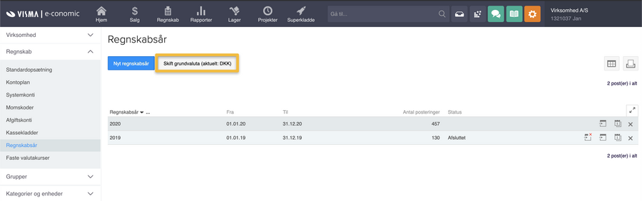 Viser knappen 'Skift grundvaluta' i Regnskabsår – bruges til at ændre aftalens grundvaluta.