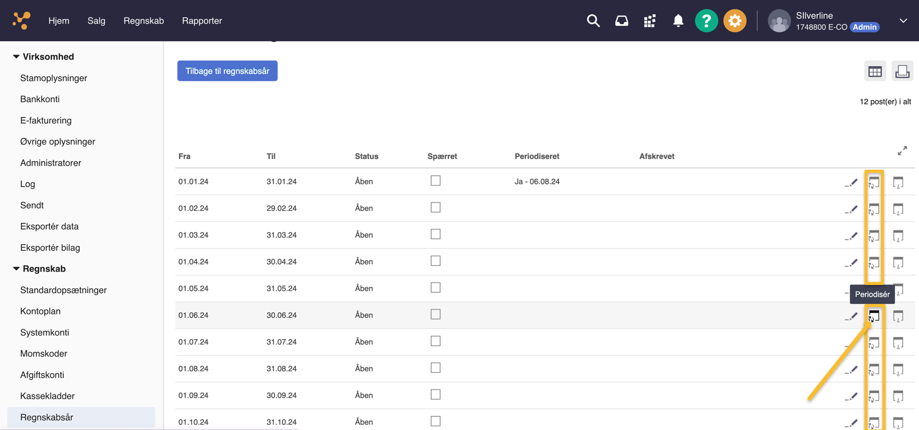 Viser linjeikonet "Periodisér" i oversigten over perioder for et regnskabsår – bruges til at starte en periodiseringskørsel for den valgte periode.